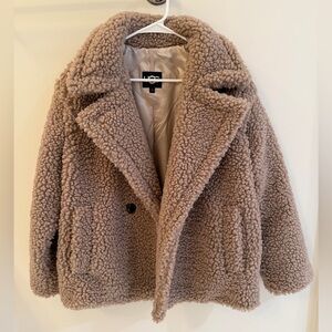 UGG Gertrude Short Teddy Coat Size Small